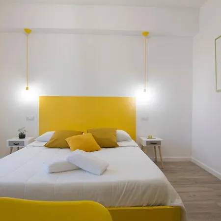 Maison Ligea Bed & Breakfast 2*