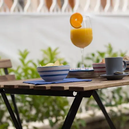 Maison Ligea Alojamento de Acomodação e Pequeno-almoço 4*