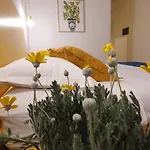 Maison Ligea Alojamento de Acomodação e Pequeno-almoço 4*