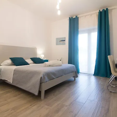 Maison Ligea 2*